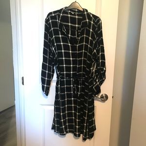 Old Navy Plus Black Plaid Windowpane Shirt Dress